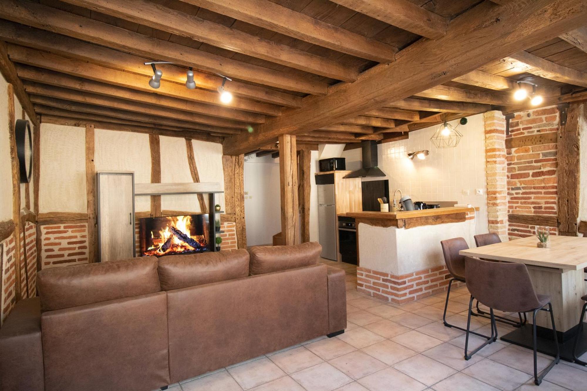 Les Chambres Tonics Montrevel-en-Bresse Exterior photo