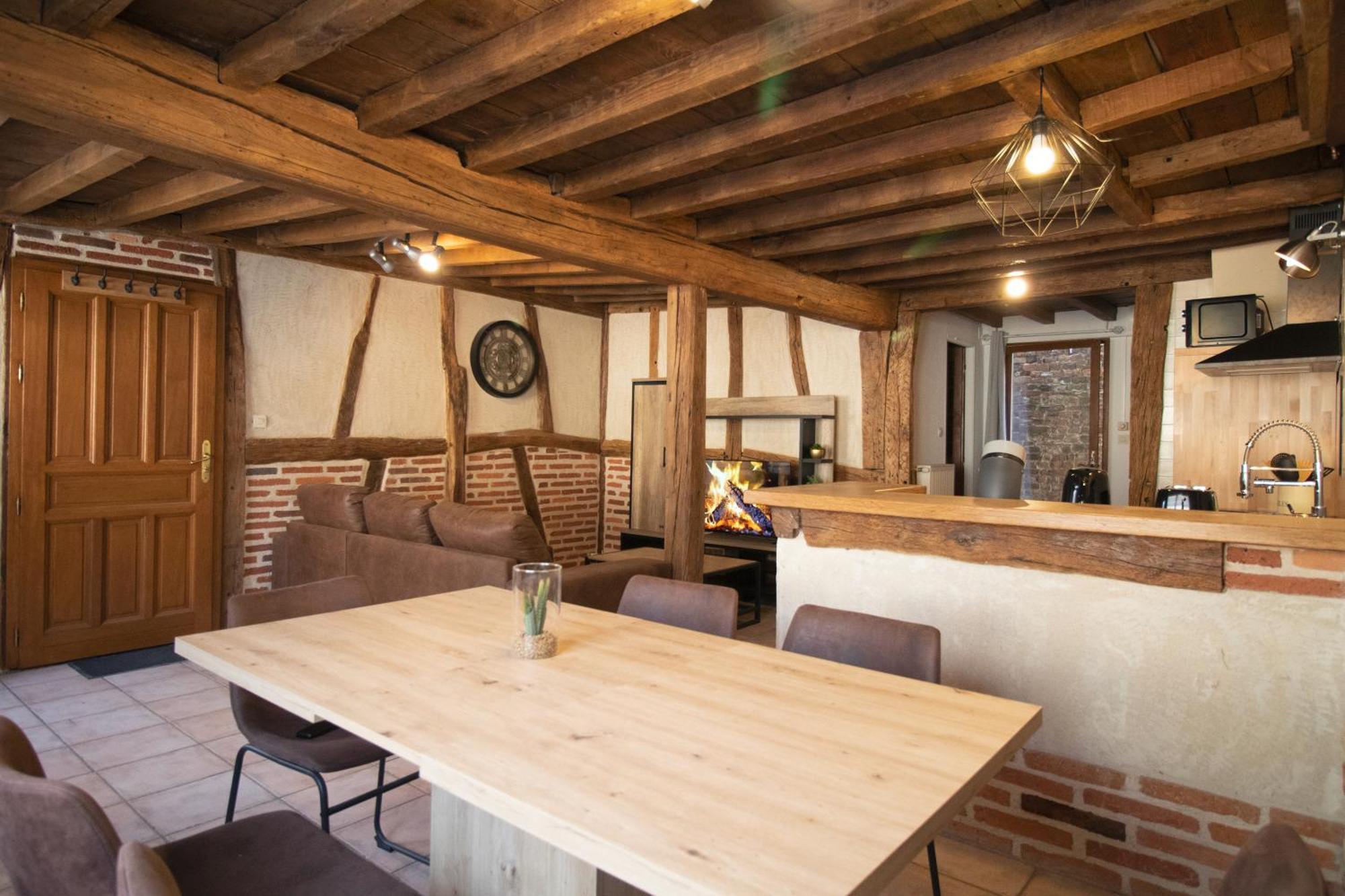 Les Chambres Tonics Montrevel-en-Bresse Exterior photo